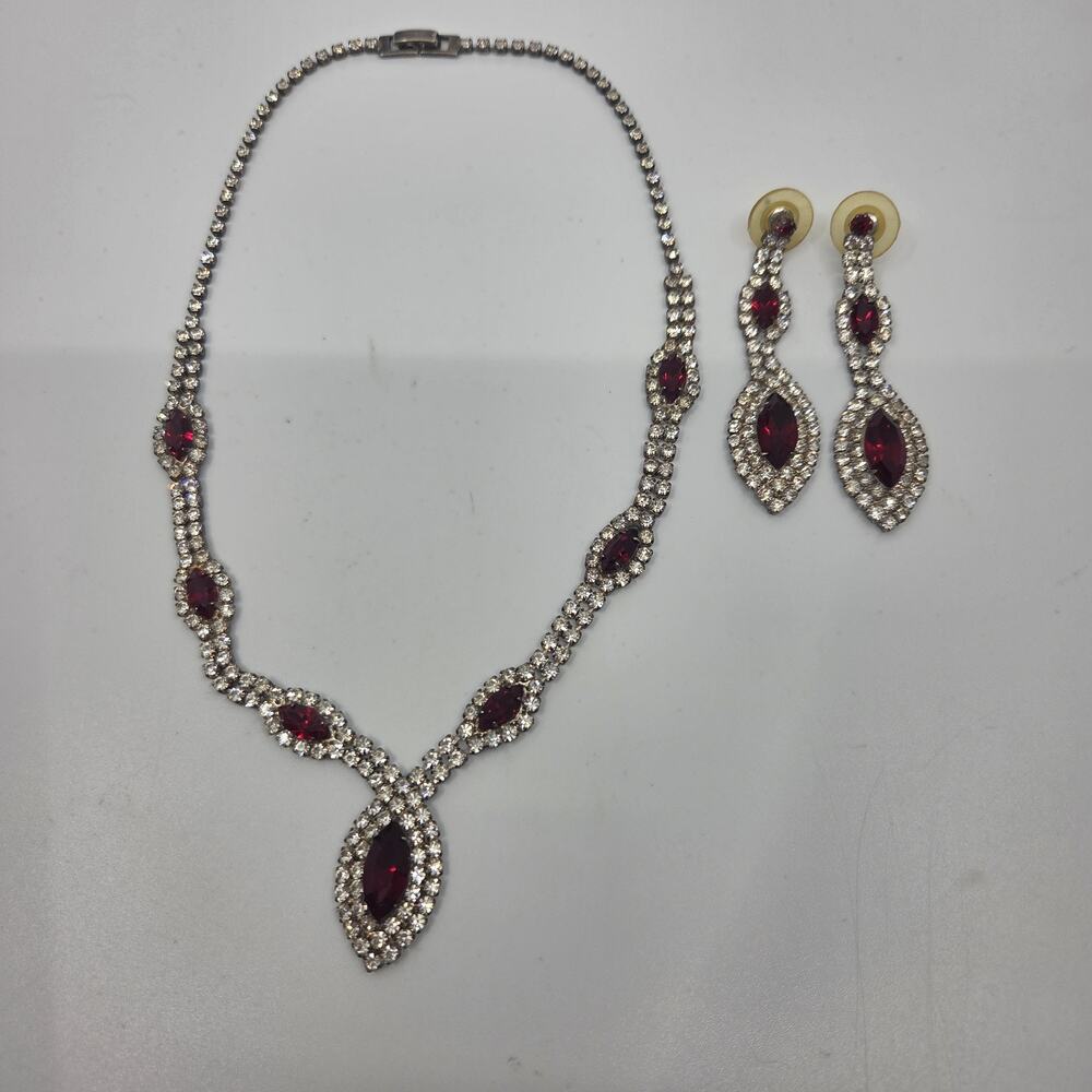 Vintage Ruby Red Rhinestone Necklace & Dangle Earrings Set Silver Tone 16" Bride